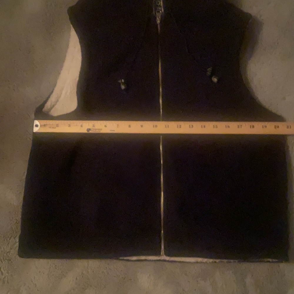 Vintage Pre-owned Coaco New York Black/Cream Women’s Fleece Vest-Size Medium - Picture 9 of 9